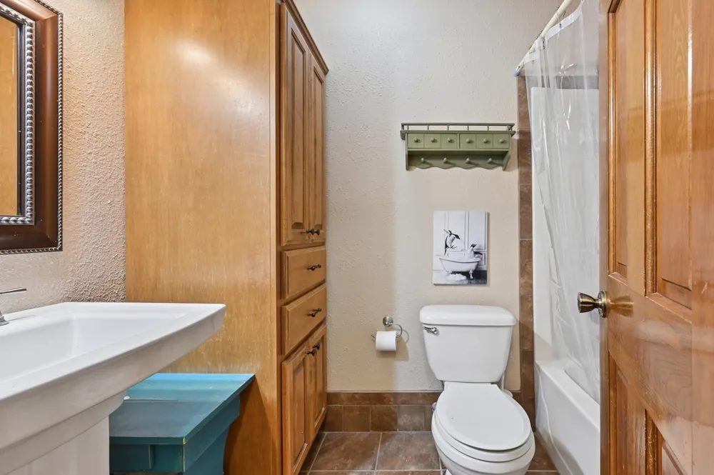 1117 W Vicksburg Place Broken Arrow, OK 74011