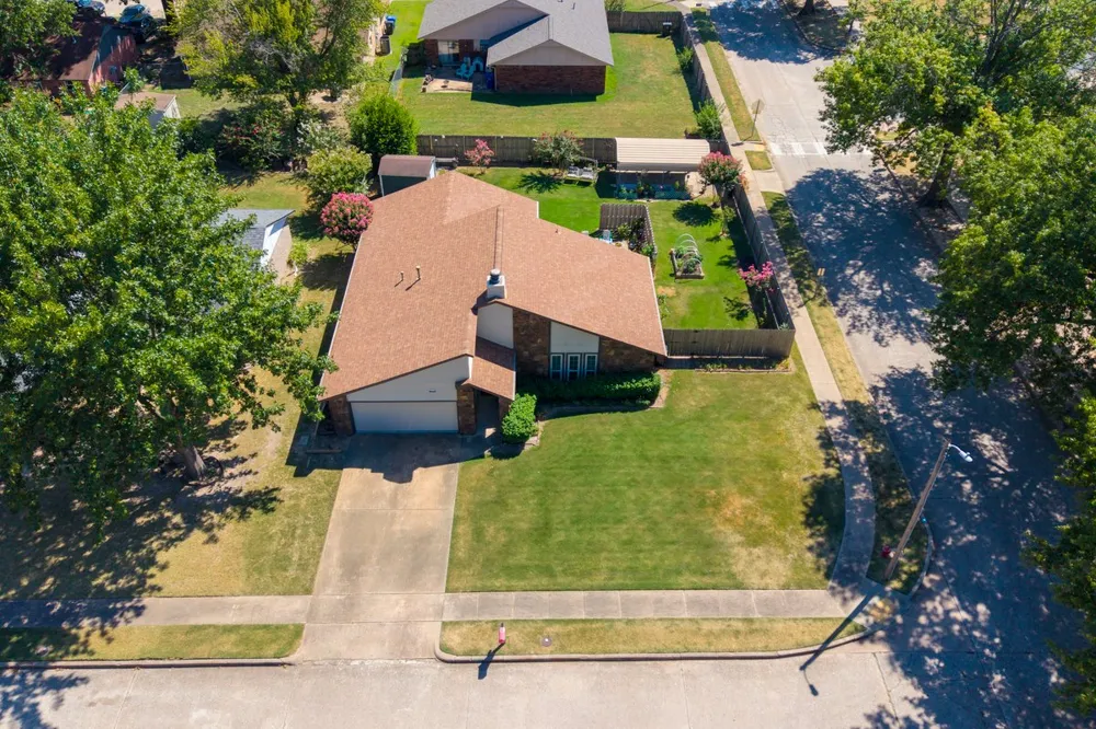 1117 W Vicksburg Place Broken Arrow, OK 74011