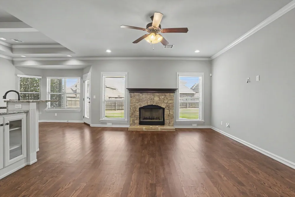 5831 E 145th Place S Bixby, OK 74008