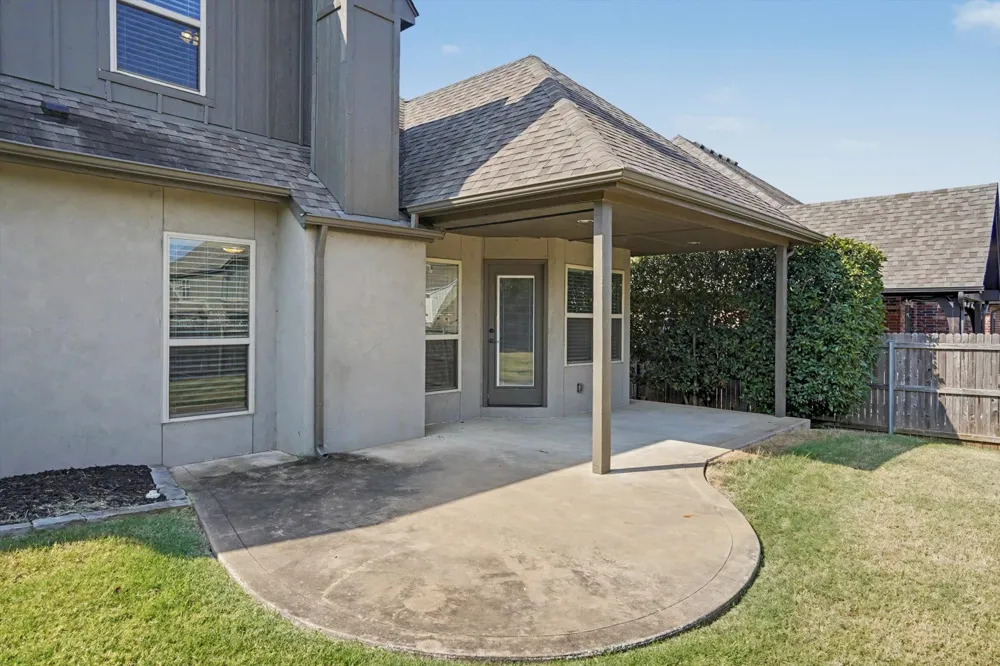 5831 E 145th Place S Bixby, OK 74008