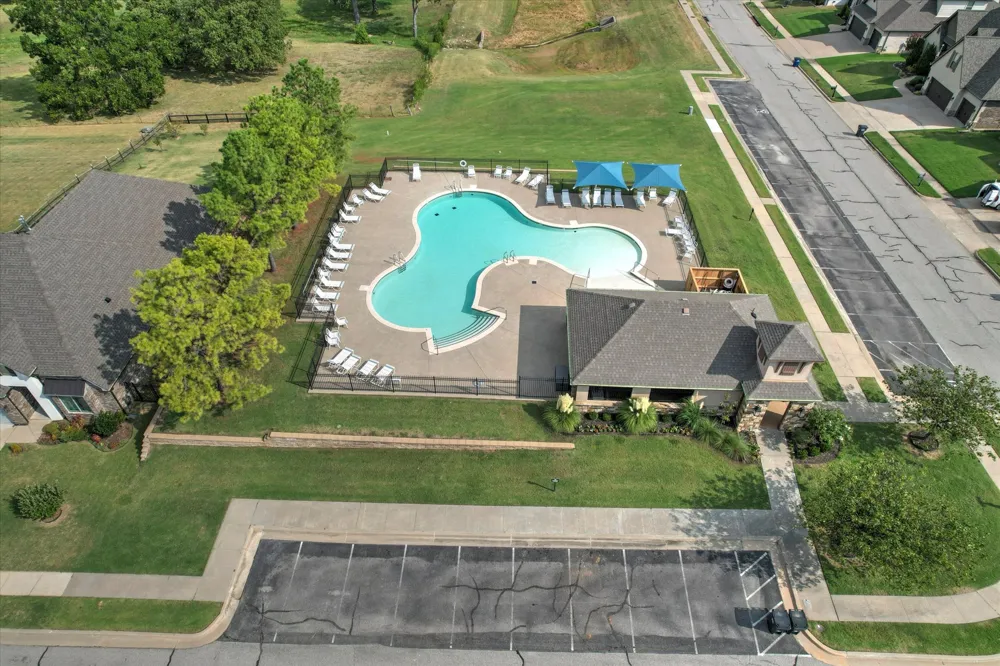 5831 E 145th Place S Bixby, OK 74008