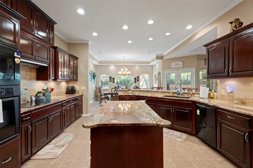 32546 Pebble Beach Afton, OK 74331