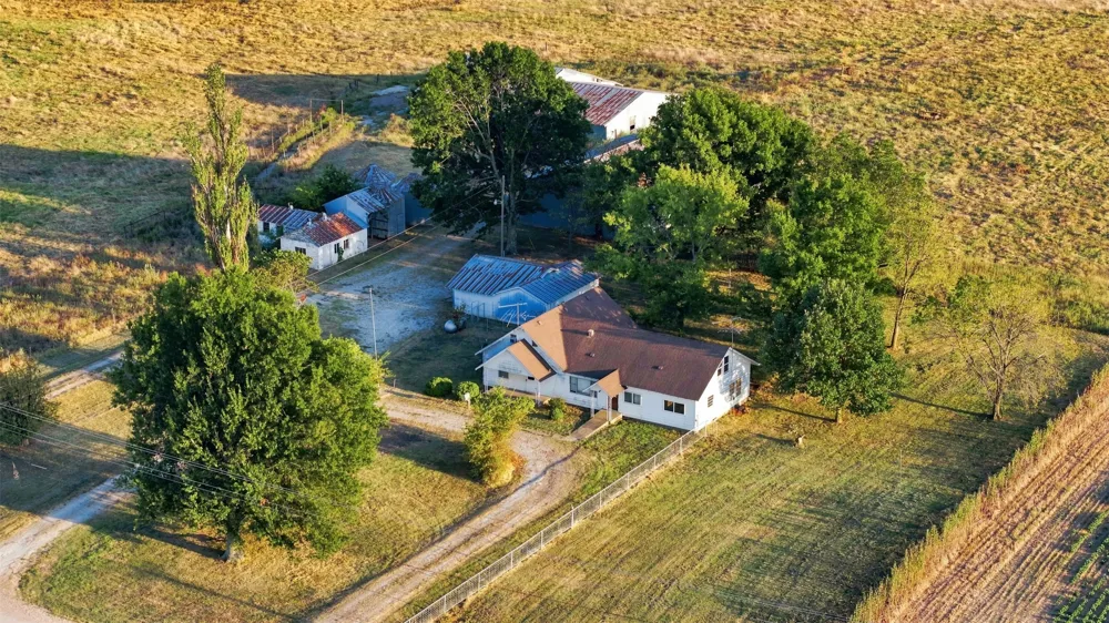 447167 E 280 ROAD Vinita, OK 74301