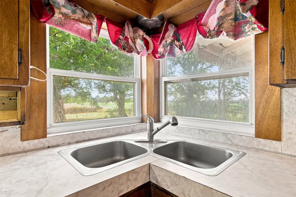 447167 E 280 ROAD Vinita, OK 74301