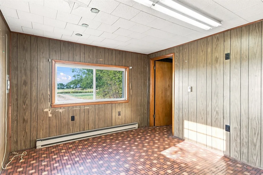 447167 E 280 ROAD Vinita, OK 74301