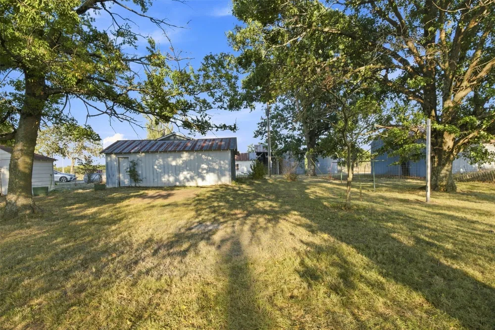 447167 E 280 ROAD Vinita, OK 74301