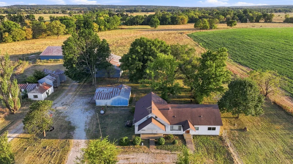 447167 E 280 ROAD Vinita, OK 74301