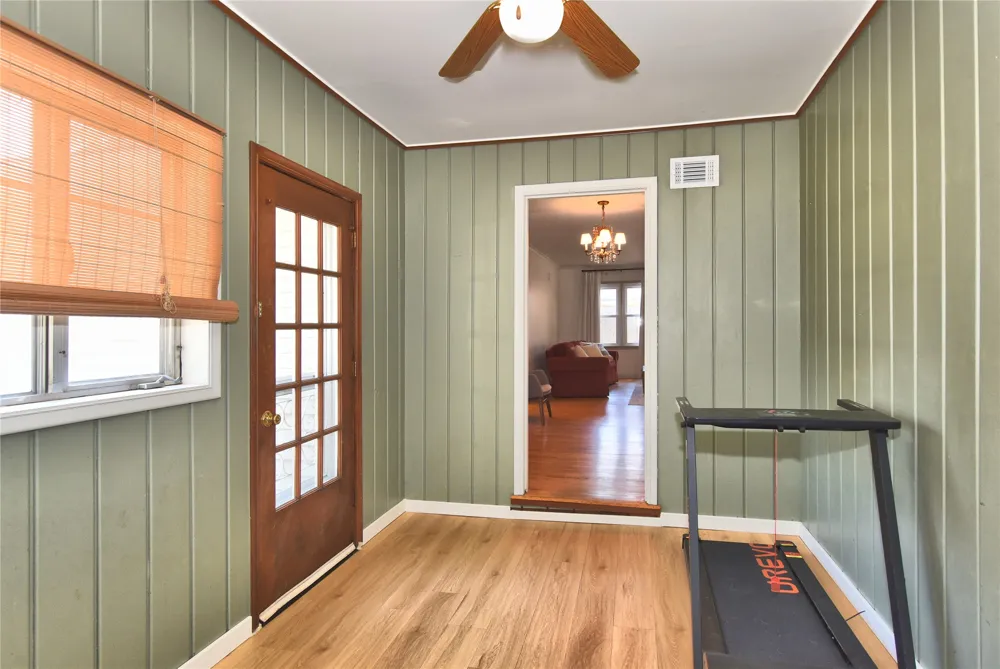 2423 S Knoxville Avenue Tulsa, OK 74114