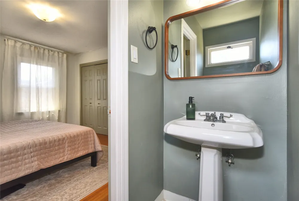 2423 S Knoxville Avenue Tulsa, OK 74114