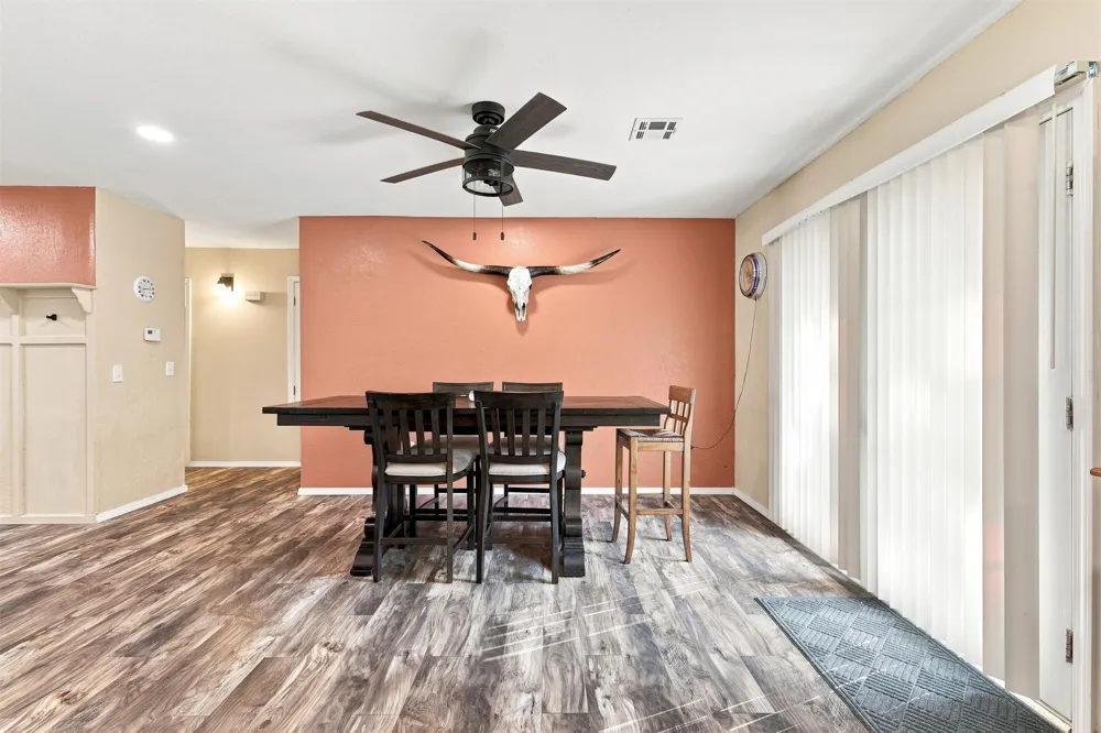 21331 W Cookson Bend Cookson, OK 74427