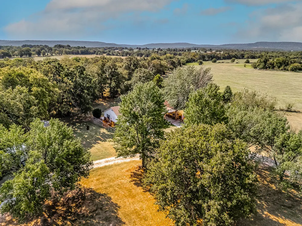 21331 W Cookson Bend Cookson, OK 74427