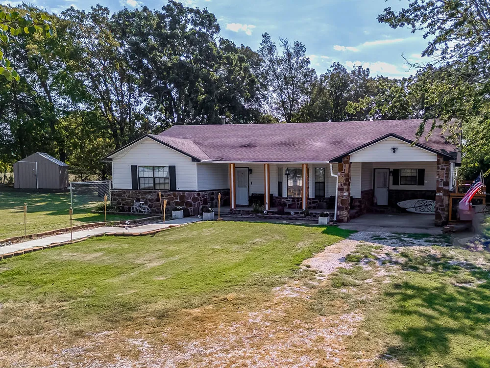 21331 W Cookson Bend Cookson, OK 74427
