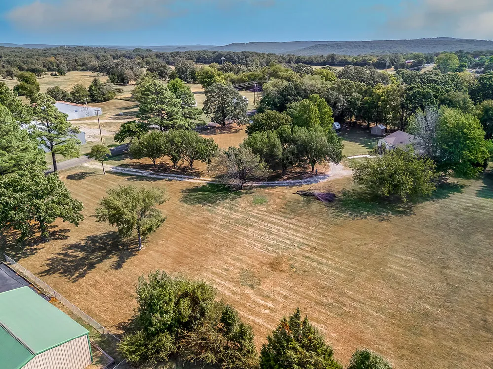 21331 W Cookson Bend Cookson, OK 74427