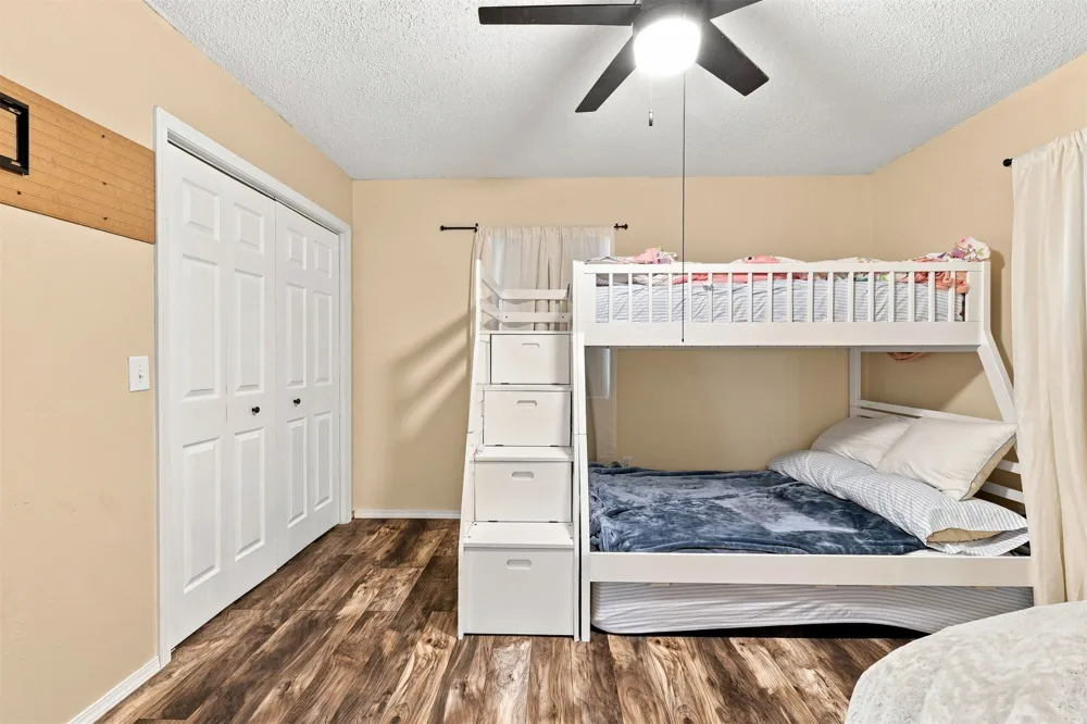 21331 W Cookson Bend Cookson, OK 74427