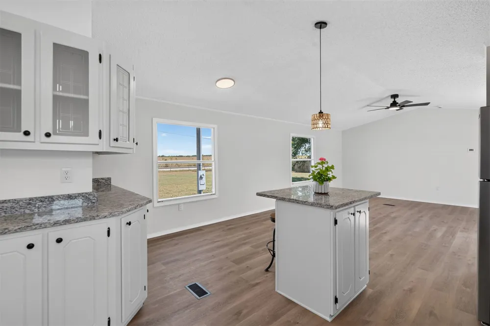 13771 S Lionel Avenue Oologah, OK 74053