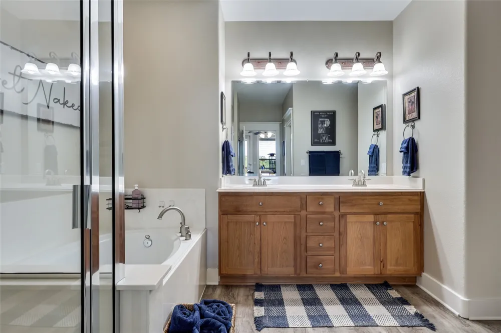 17804 Maritime Point Drive #201 Jonestown, TX 78645