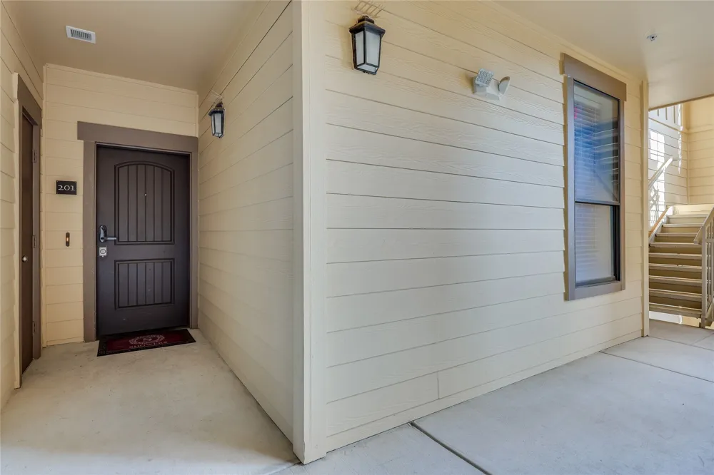 17804 Maritime Point Drive #201 Jonestown, TX 78645