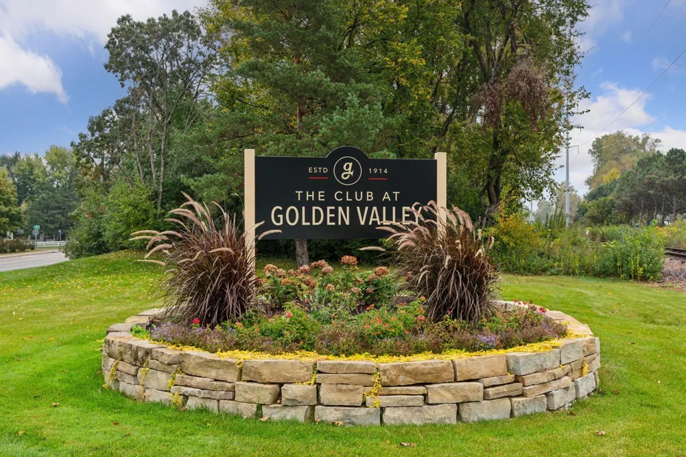 7310 Harold Avenue Golden Valley, MN 55427