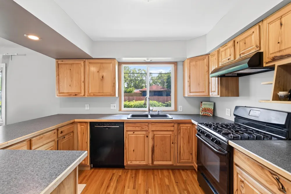 8945 Colfax Avenue S Bloomington, MN 55420