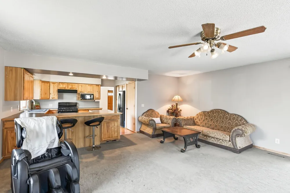 8945 Colfax Avenue S Bloomington, MN 55420