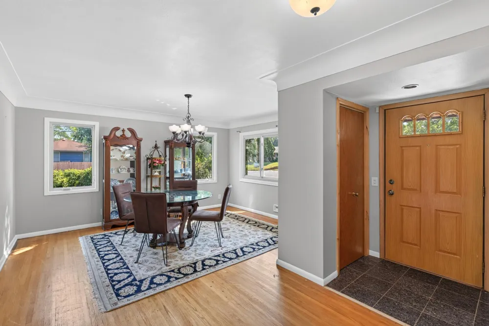 8945 Colfax Avenue S Bloomington, MN 55420