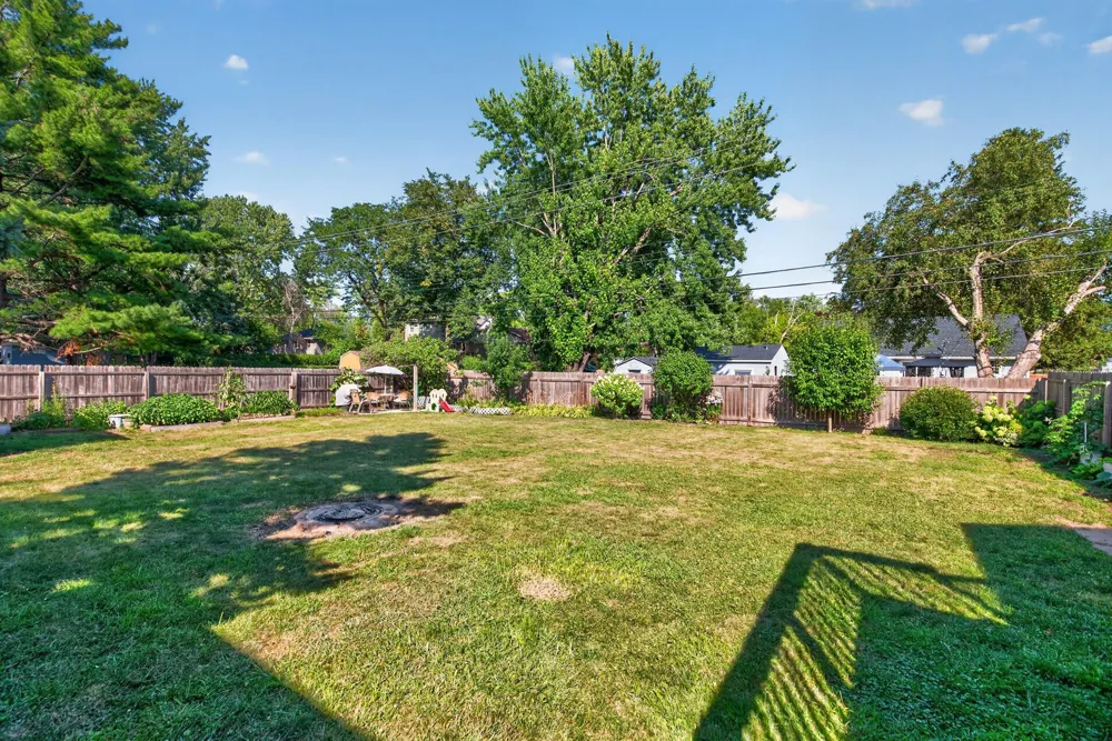 8945 Colfax Avenue S Bloomington, MN 55420