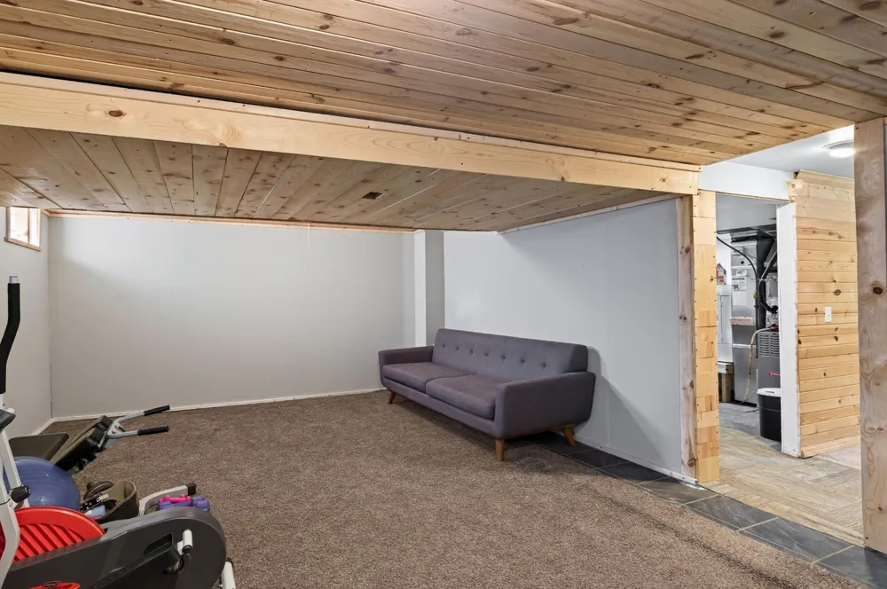 8945 Colfax Avenue S Bloomington, MN 55420