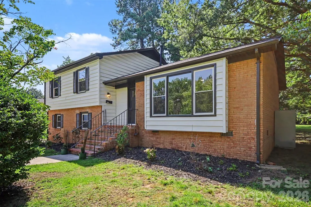 5324 Cheval Place Charlotte, NC 28205