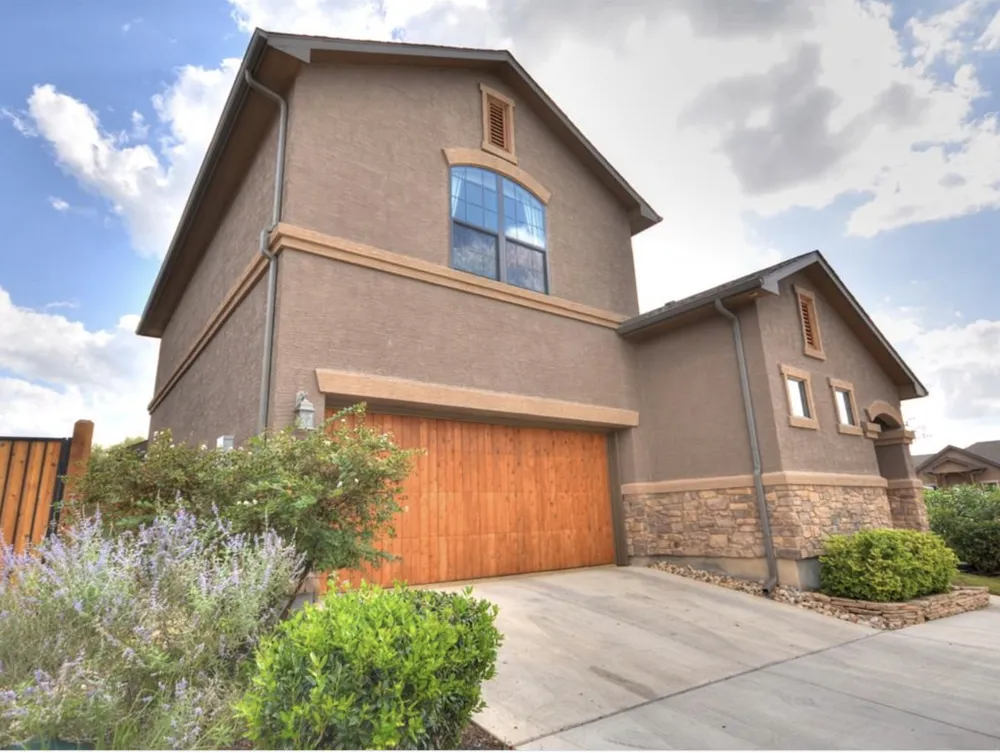 4332 Teravista Club Drive #55 Round Rock, TX 78665