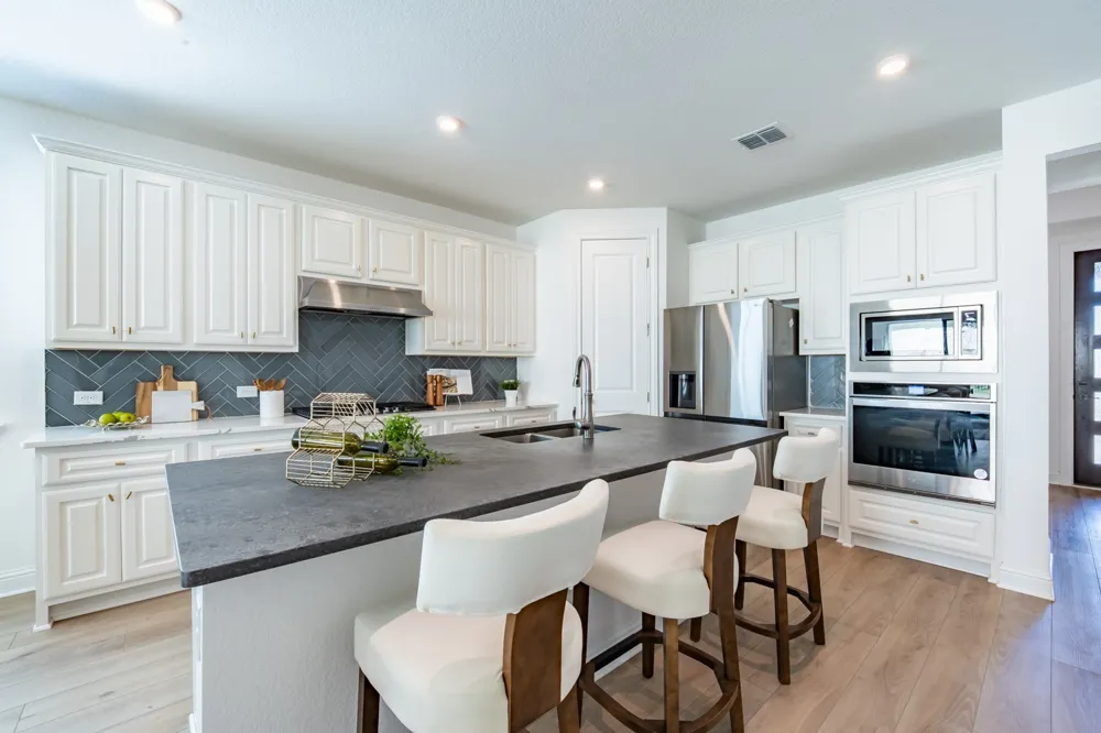 1040 Villa Rialto View Leander, TX 78641
