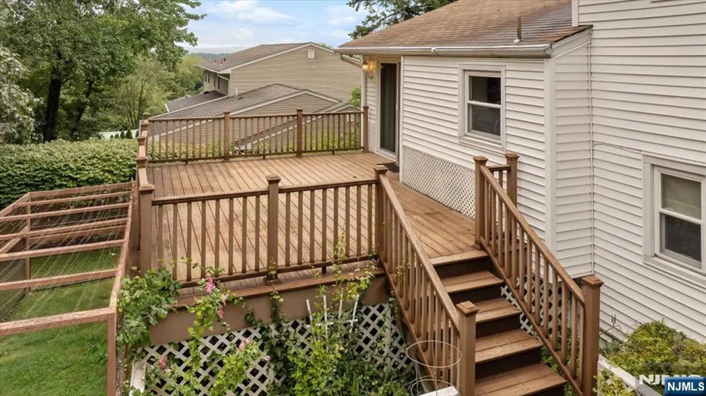 42 Aberdeen Avenue Wayne, NJ 07470