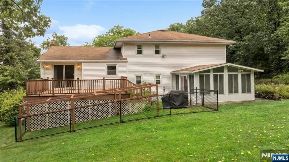 42 Aberdeen Avenue Wayne, NJ 07470