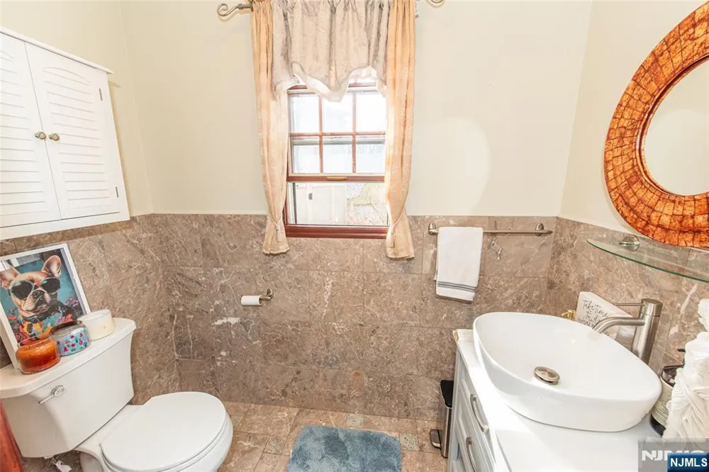35 Waughaw Road Montville Township, NJ 07082