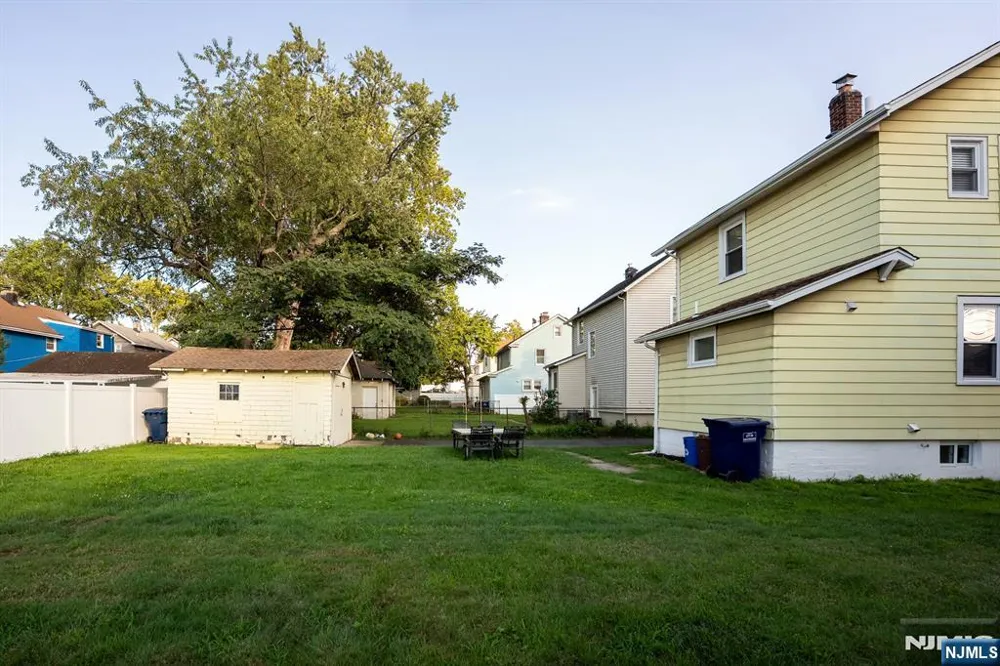 340 Simons Avenue Hackensack, NJ 07601