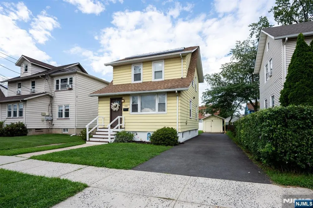 340 Simons Avenue Hackensack, NJ 07601