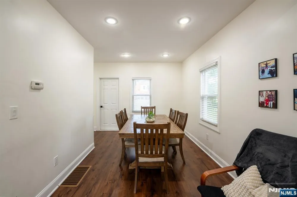 340 Simons Avenue Hackensack, NJ 07601