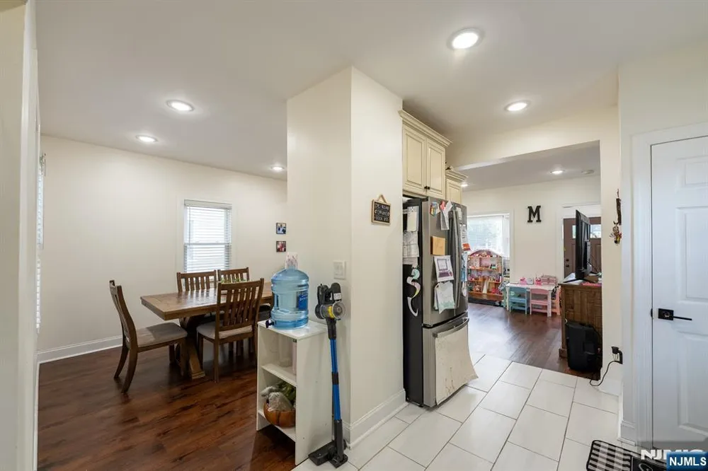 340 Simons Avenue Hackensack, NJ 07601