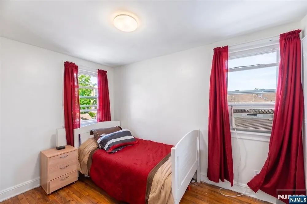 1161 Anna Street Teaneck, NJ 07666