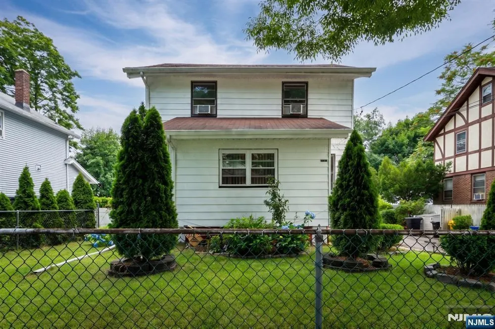 1161 Anna Street Teaneck, NJ 07666