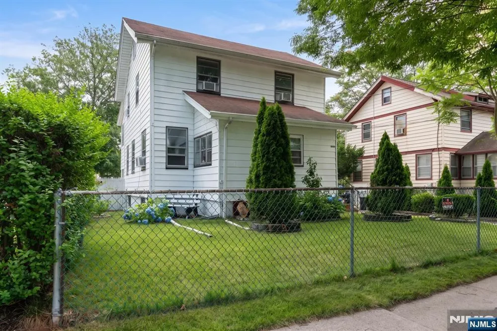 1161 Anna Street Teaneck, NJ 07666