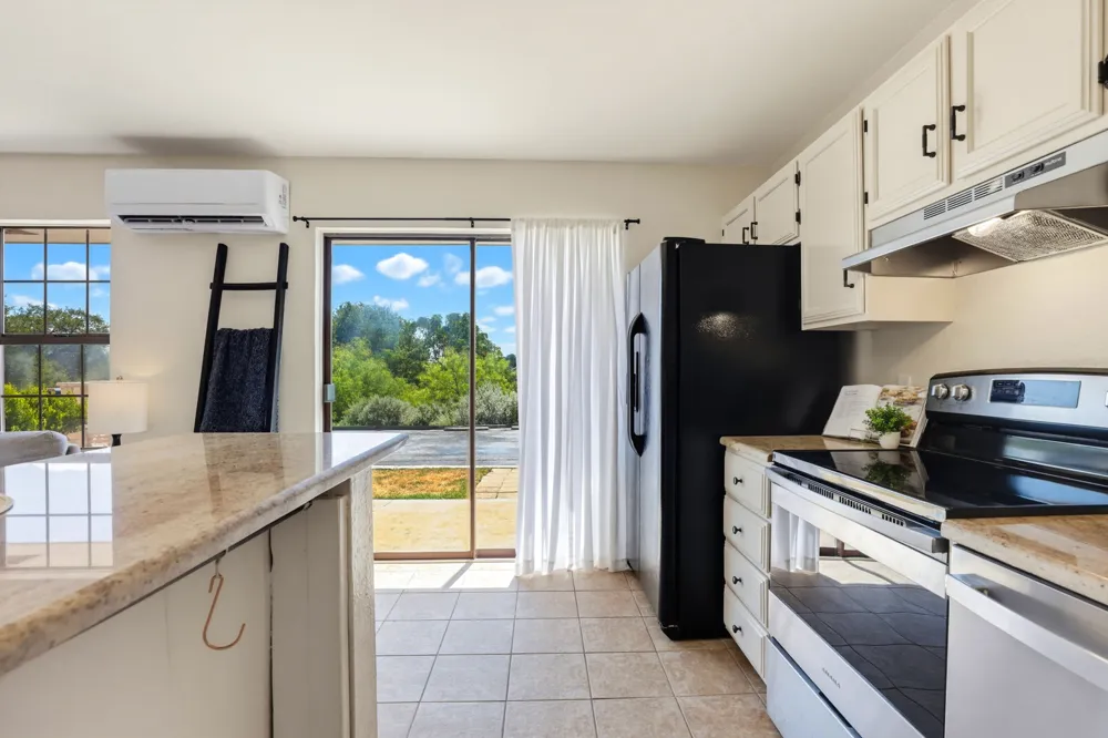 1919 American Drive #C103 Lago Vista, TX 78645