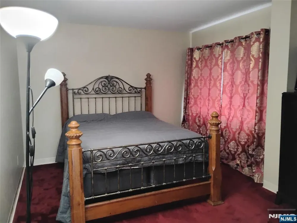 10 Orchard Street 3F Hackensack, NJ 07601