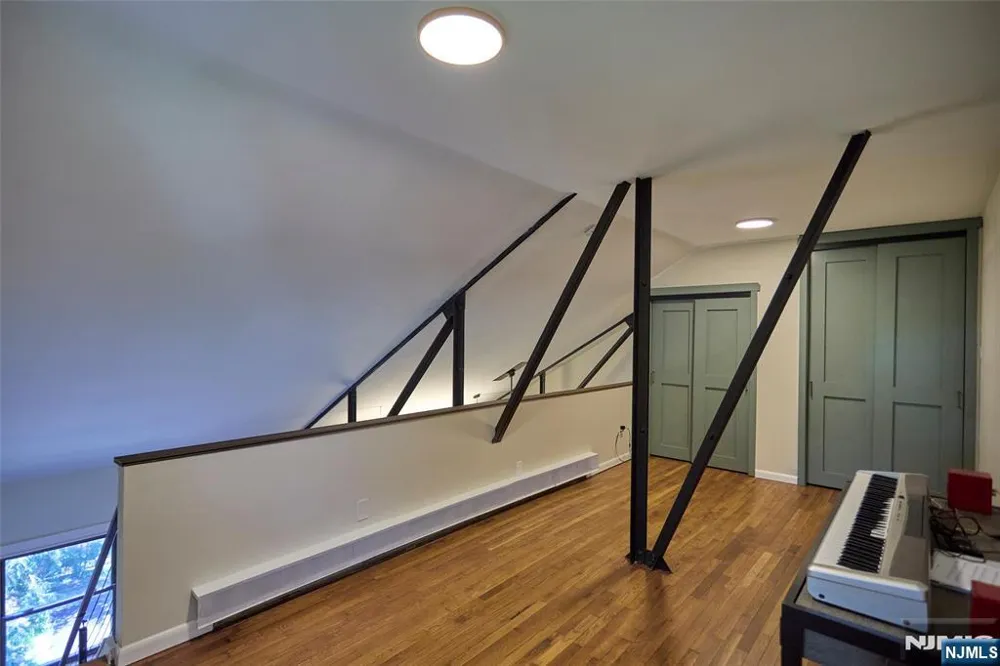 57 Brookway Avenue 2D Englewood, NJ 07631