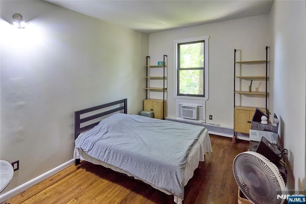 57 Brookway Avenue 2D Englewood, NJ 07631