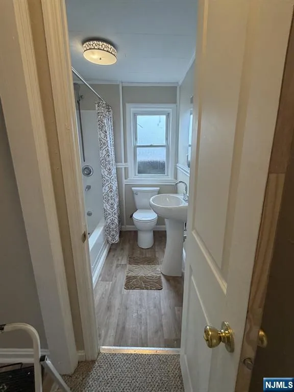 209 Boulevard Hasbrouck Heights, NJ 07604