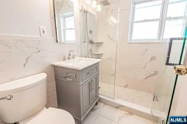 127 Regency Park Ramsey, NJ 07446