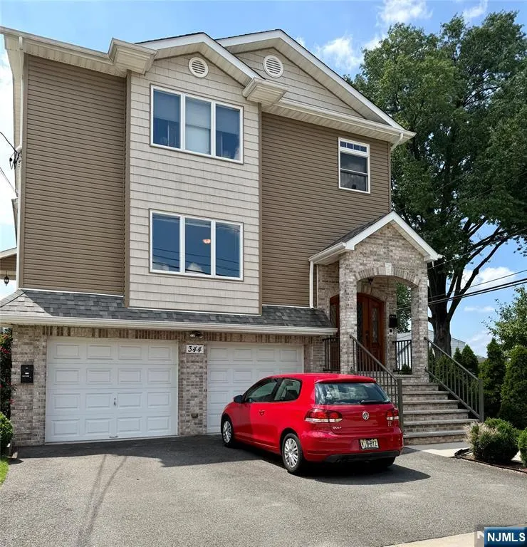 344 2nd Avenue Lyndhurst, NJ 07071