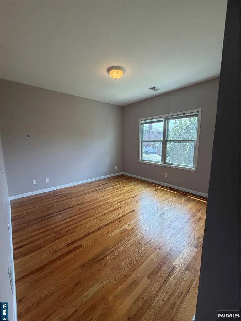 344 2nd Avenue Lyndhurst, NJ 07071