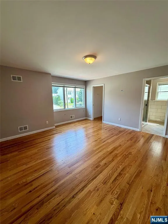 344 2nd Avenue Lyndhurst, NJ 07071