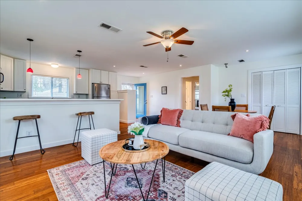 2505 Riddle Road Austin, TX 78748